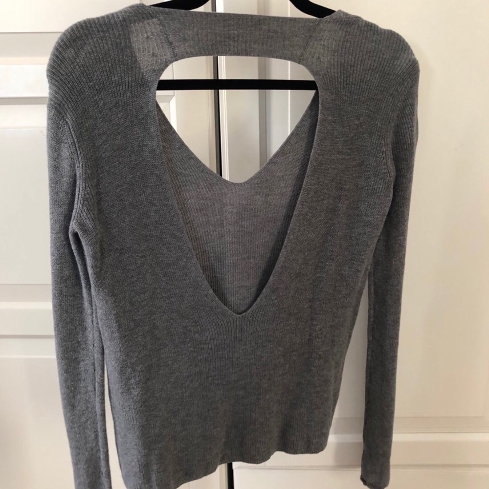 A.L.C. Grey Ribbed Open Back Sweater - Picture 4 of 9